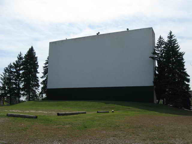 Twin Hi-Way Drive-In - 2013 Photo